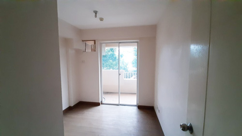 Condominium in Unit 14, 3/F, Elizabeth Building, Pacific Residences, Levi Mariano Ave., Brgy. Ususan, Taguig City - Foreclosed Property