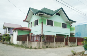 House & Lot in Lot 1 and 3, Block 13, Ameling St., corner Amilao St., Villa Pozorrubio, Brgy. Alipangpang, Pozorrubio, Pangasinan - Foreclosed Property