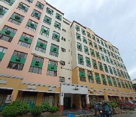 Condominium in Unit H, 5/F, Cluster 3, Cambridge Village Condominium, Floodway Eastbank Road, Brgy. San Andres, Cainta, Rizal - Foreclosed Property