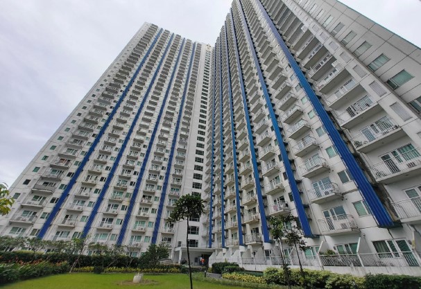 Condominium in Unit 3642, 36/F, Tower 3, Grass Residences, Nueva Viscaya cor. Nueva Ecija and Misamis Sts., Brgy. Sto. Cristo, Bago Bantay Dist., Quezon City - Foreclosed Property