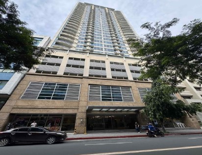 Condominium in Unit 19B, 19/F, Greenbelt Madison Condominium, Salcedo St., Legaspi Village, Brgy. San Lorenzo, Makati City - Foreclosed Property