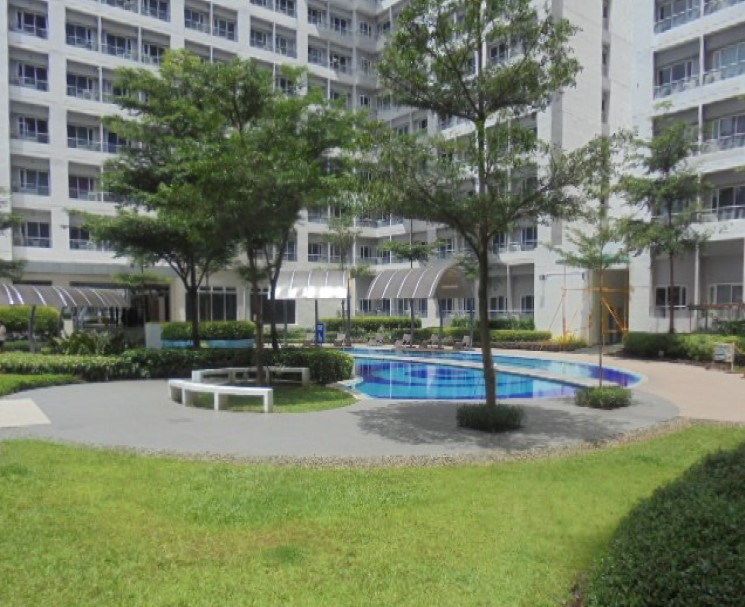 Condominium in Unit 0827, 8/F, Tower B, Grace Residences, Cayetano Blvd. (Levi Mariano Ave.), Brgy. Ususan, Taguig City (FFEs for pull-out) - Foreclosed Property