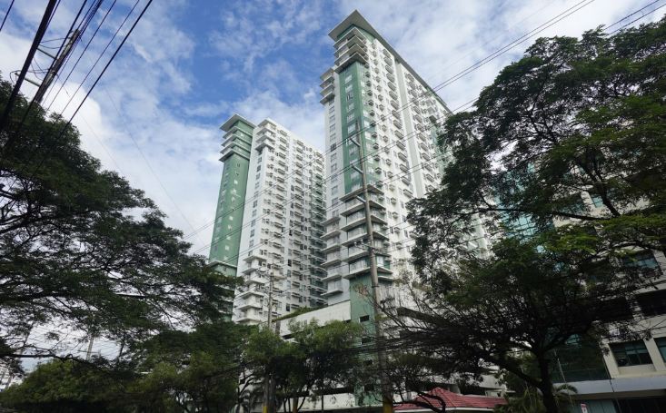 Condominium in Unit 1002, 10/F, Tower 2, Avida Towers Alabang, Alabang-Zapote Road cor. Prime, Madrigal Business Park, Brgy. Ayala Alabang, Muntinlupa City - Foreclosed Property