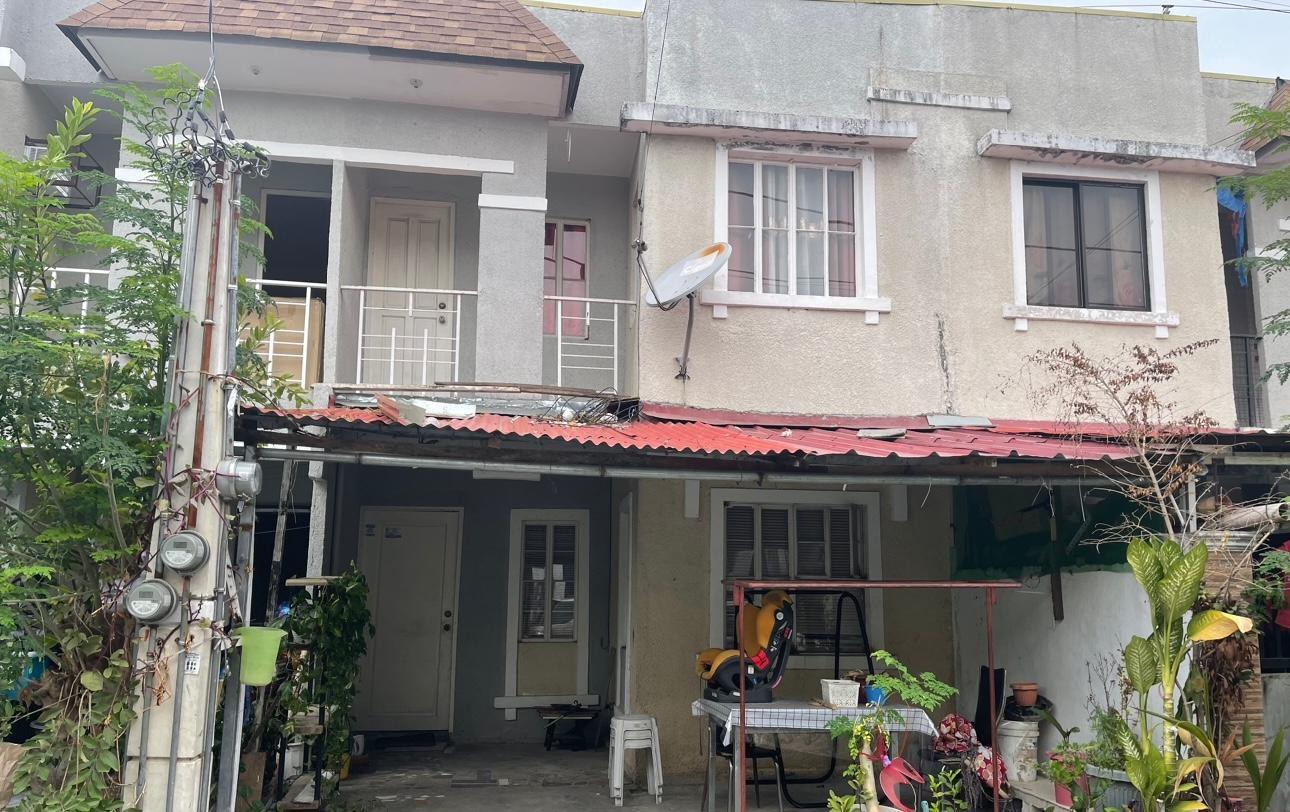 House & Lot in Lot 16, Blk. 1, Bonnard Street, Kensington Place Phase 6, Lancaster New City, Barangay Navarro, General Trias, Cavite - Foreclosed Property