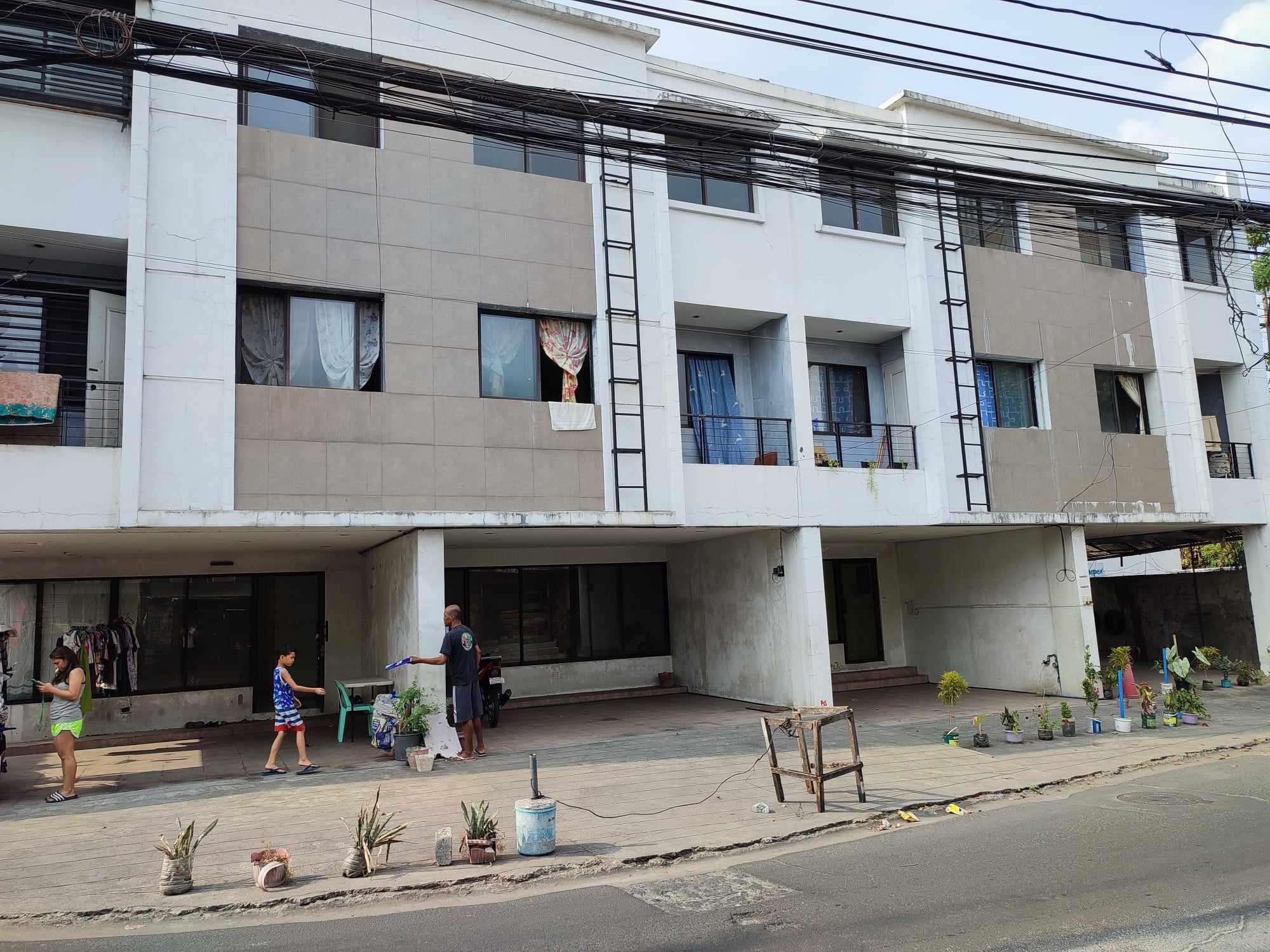 House & Lot in Lot 9, Rockville Avenue, Rockville Residences, Brgy. Bagbag, Quezon City, Metro Manila - Foreclosed Property