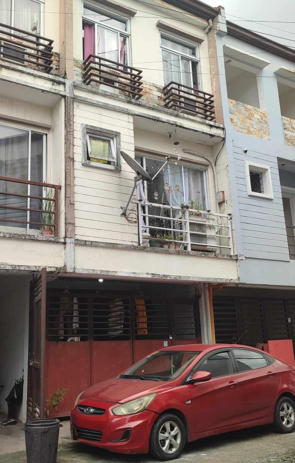 House & Lot in Lot 11, Block 6, MapleWood Estate, Barangay Pasong Tamo, Quezon City, Metro Manila - Foreclosed Property