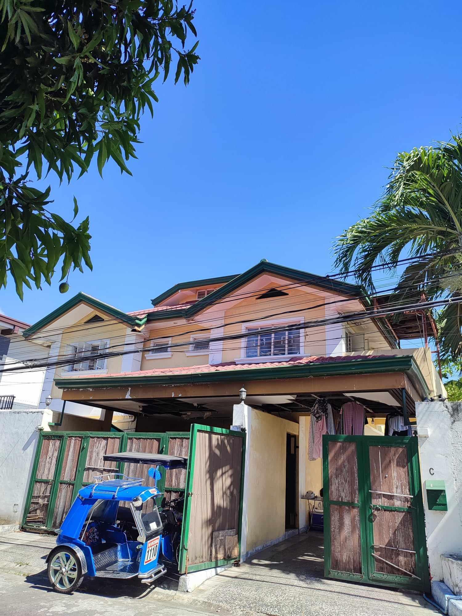 House & Lot in Lot 12, Blk. 32, Singapore St., BF Homes International, Las Pinas City, Metro Manila - Foreclosed Property