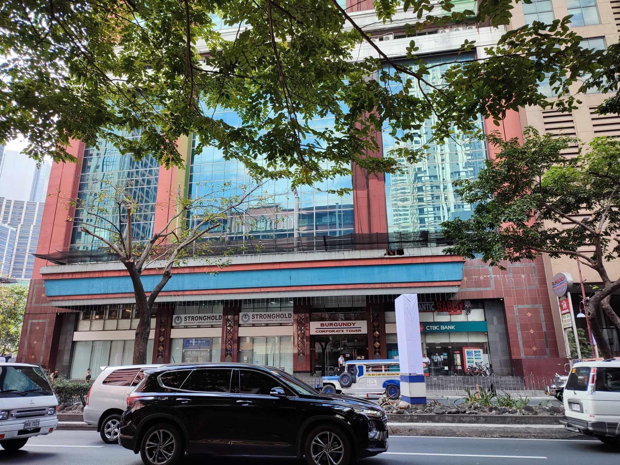 Commercial in Unit AR-01, 18F, Burgundy Corporate Tower, Sen. Gil Puyat Ave., Makati City, Metro Manila - Foreclosed Property