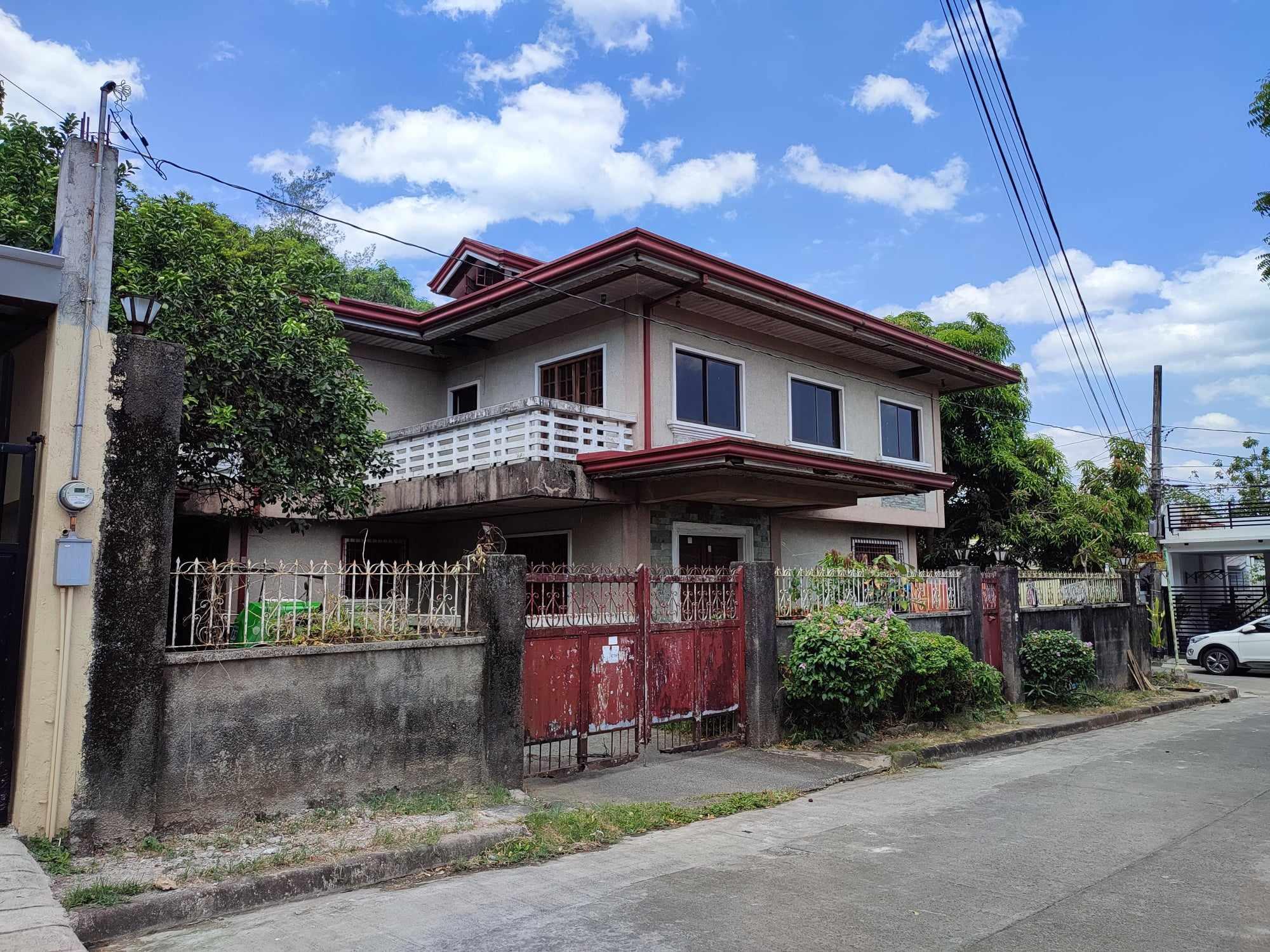 House & Lot in Lot 1, Blk. 4, No. 1, San Mateo corner San Isidro & San Jose Sts., Cortejos De San Rafael, Brgy. San Rafael, Rodriguez (Montalban), Rizal - Foreclosed Property