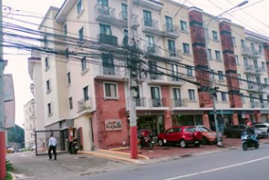 Condominium in Unit 3305 3/F, Casa de Sequoia Avila Bldg. 3 Phase 2, Padre Diego Cera Ave., E. Aldana, Pulang Lupa, Las Piñas City - Foreclosed Property