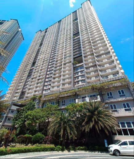 Condominium in Unit 2101, 21St Floor, Of North Tower, Zinnia Towers Condominium, No. 1211 Epifanio Delos Santos Avenue (Edsa), Barangay Katipunan, Quezon City, Metropolitan Manila - Foreclosed Property