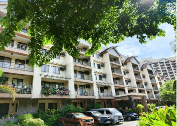 Condominium in Unit 513, 5th Floor, With Service Area Bandung Building, Raya Garden Condominium, West Service Road, Barangay Merville, Parañaque City, Metropolitan Manila - Foreclosed Property