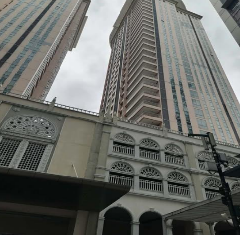 Condominium in Unit 10B, 10th Floor, The Venice Luxury Residences Tower C (Carusso) Mckinley Hills Fort Bonifacio, Taguig City, Metropolitan Manila - Foreclosed Property